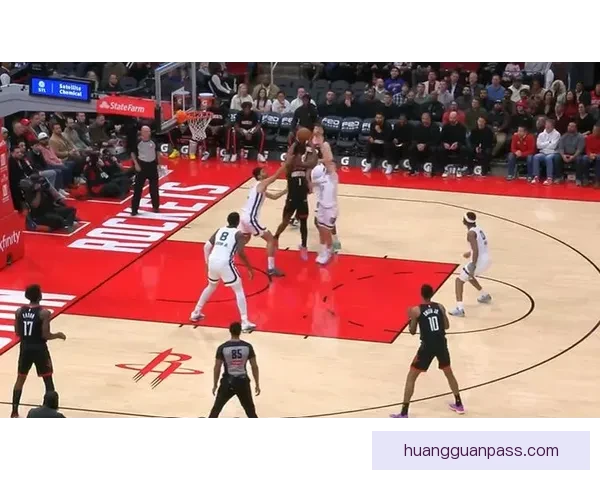 灰熊悍将讽裁判偏袒杜兰特压根未碰却被吹犯规引争议